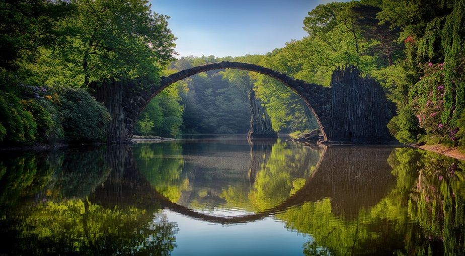 Góry, morze, a może Mazury? Mniej oblegane, a bardzo atrakcyjne miejsca, idealne na weekend