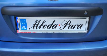 Całą rodziną w podróż poślubną. "Moja przyszła teściowa chyba oszalała"