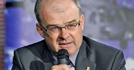 Gen. Skrzypczak nie ma dobrych przeczuć. "Zamiast sąsiadów i sojuszników będziemy mieli samych wrogów".