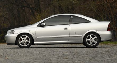 Opel Astra Coupe: Styl, lecz także rozsądek