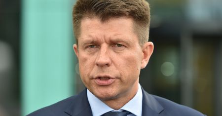 Petru odpowiada na apel Wałęsy i Frasyniuka