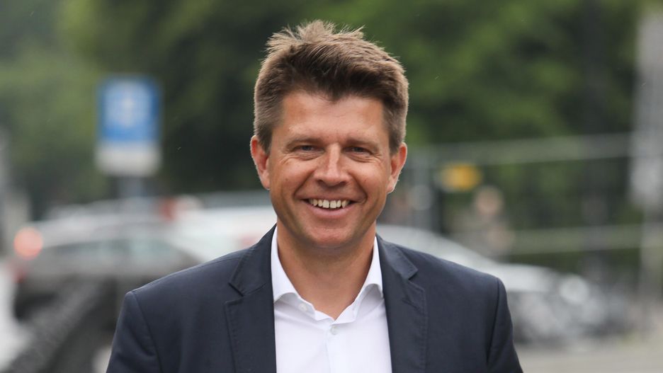 Ryszard Petru czeka na to, kto kogo wygryzie