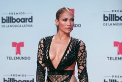 Odważne kreacje Jennifer Lopez na rozdaniu nagród Billboard Latin Music Awards