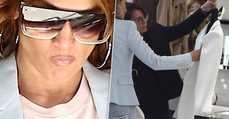 Jennifer Lopez w krótkich włosach szaleje na zakupach. W nowej fryzurze wygląda jak nie ona
