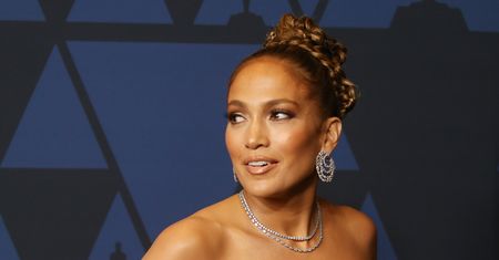 Jennifer Lopez w tłustych włosach. Paparazzi wykorzystali moment