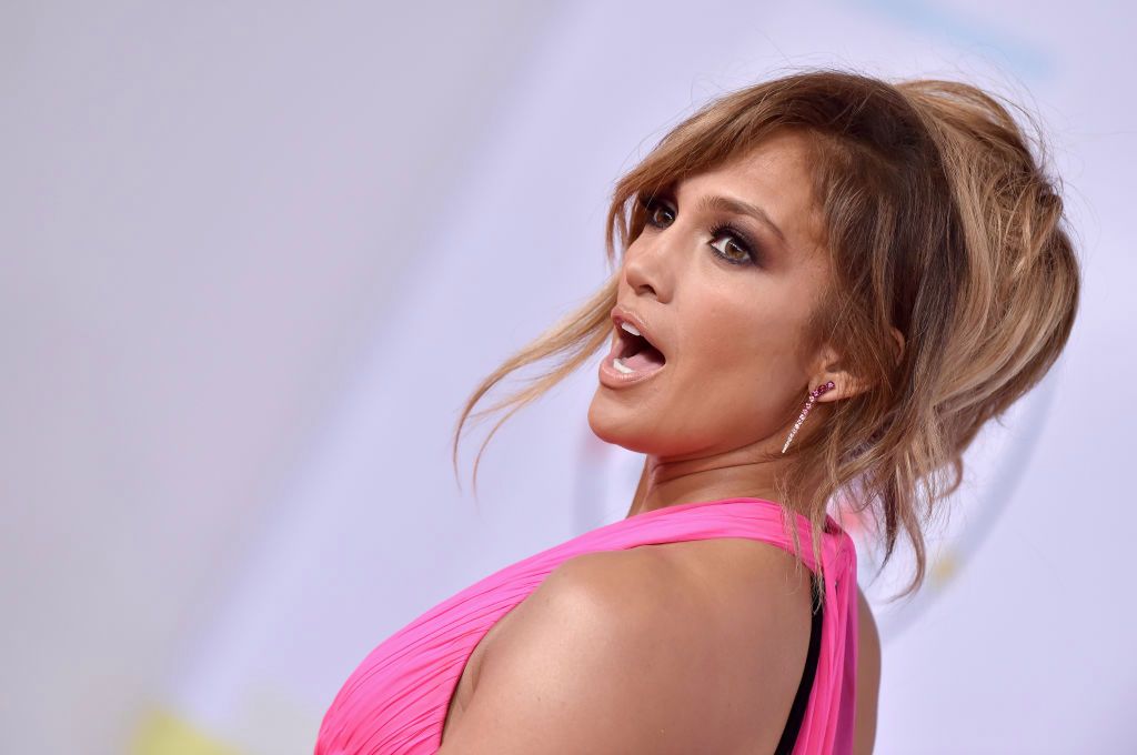 Jennifer Lopez szaleje na scenie. Ma 50 lat i wygląda obłędnie