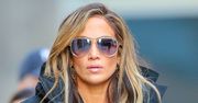 Jennifer Lopez wie, jak podkreślić sylwetkę. 49-latka wygląda rewelacyjnie