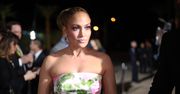 Jennifer Lopez składa dzieciom życzenia. Pokazuje zdjęcie sprzed lat