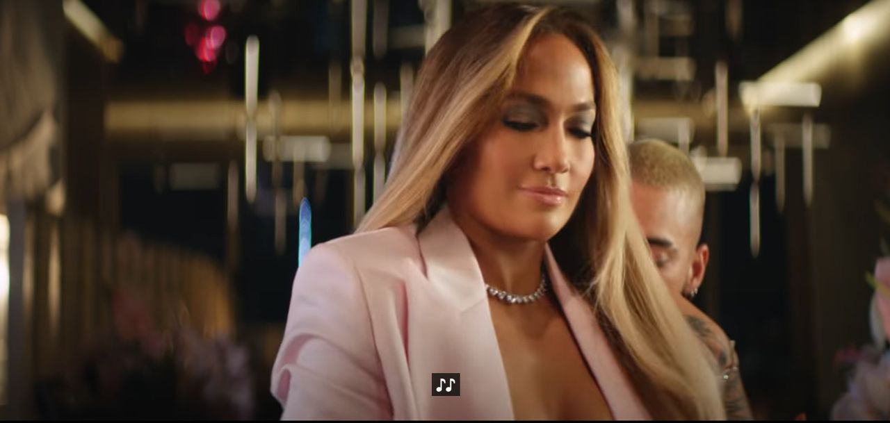 Jennifer Lopez w projekcie polskiej projektantki
