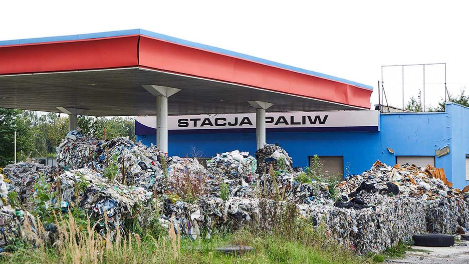 Do Polski nielegalnie trafiły śmieci z Neapolu. Greenpeace ujawnia skandal.