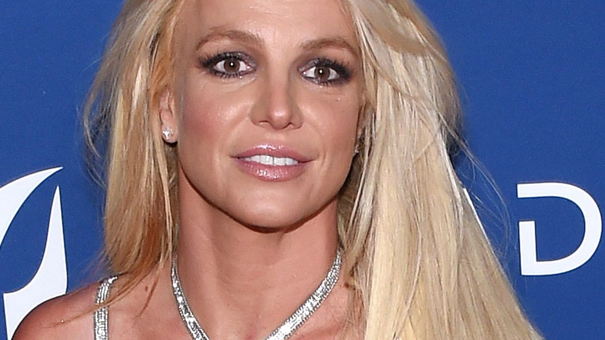 Półnaga Britney Spears po wyjściu z psychiatryka dała obezwładniające show w bieliźnie! Widać, że w szpitalu dbała o swoją kondycję! [WIDEO]