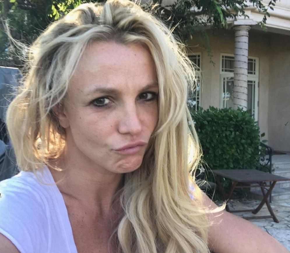 Britney Spears na przepustce ze szpitala psychiatrycznego. Zdjęcia poruszyły fanów