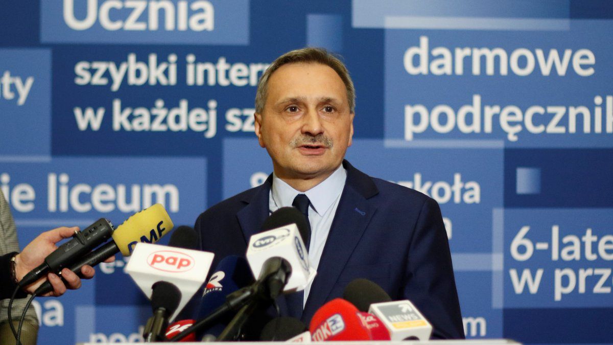 Na zapowiedź strajku nauczycieli odpowiedział wiceminister Maciej Kopeć, zastępca Anny Zalewskiej.