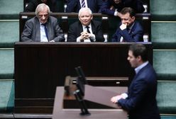 Nowa paliwowa wojna w Sejmie. Były poseł PiS atakuje Kaczyńskiego