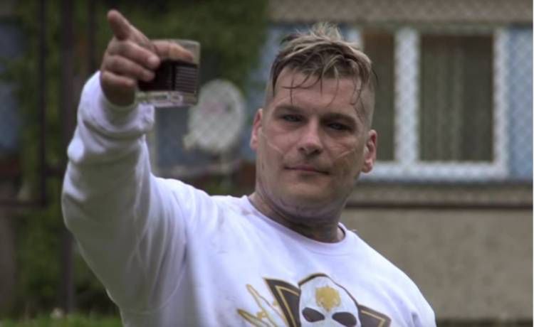 Popek raczej nie zatańczy do hitów "Gangu Albanii"