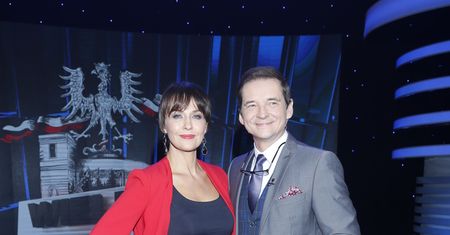 Anna Popek pręży się w obcisłym topie
