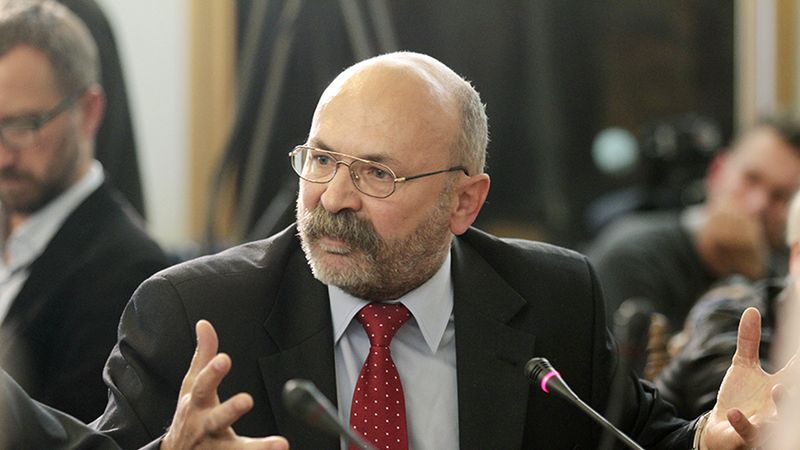 Bogdan Pęk odzyskał przychylność partii