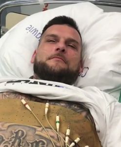 Popek wrócił ze szpitala i prosi fanów o pomoc. "Nie ukrywam, że trochę się martwię"