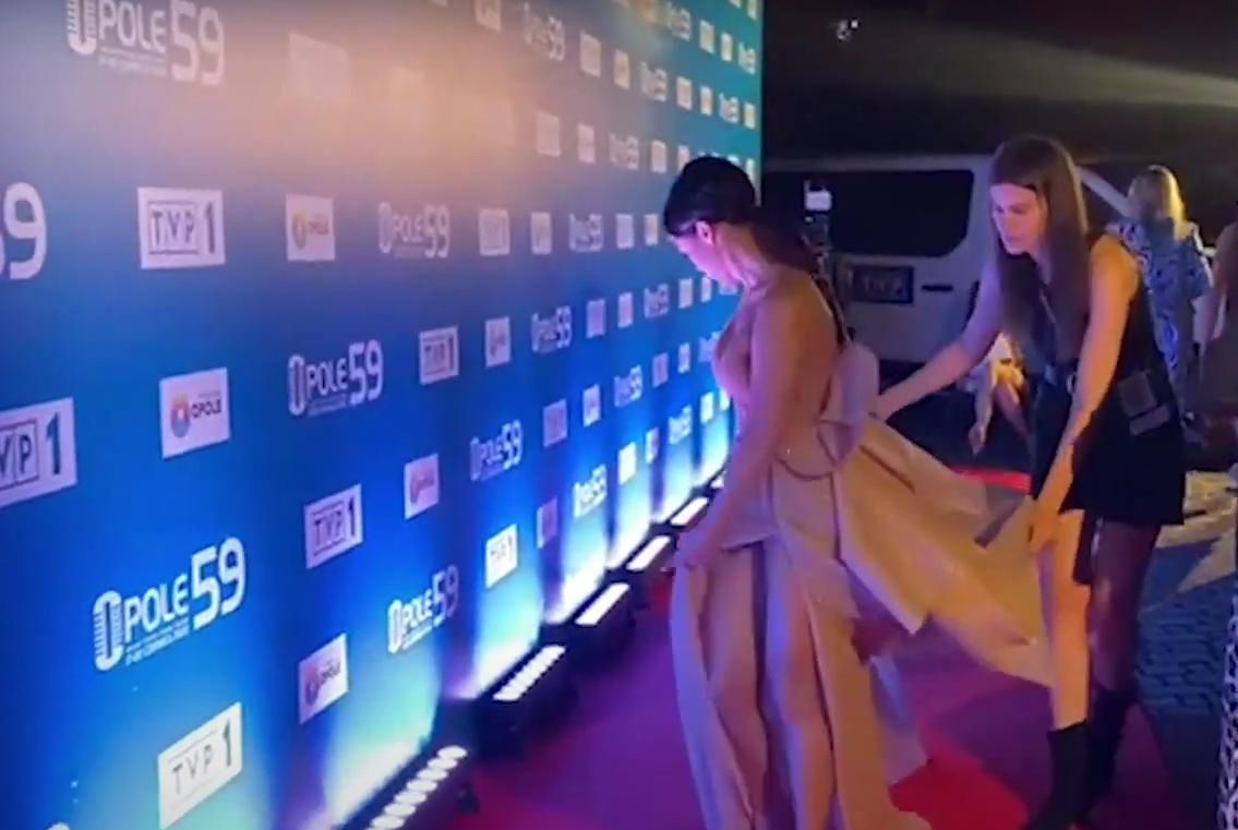 Kasia Cichopek korzysta z pomocy asystentki