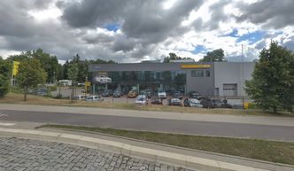 Milenialsom najbliżej do salonów Opla, Renault i Peugeota. Niemieckie marki premium daleko z tyłu