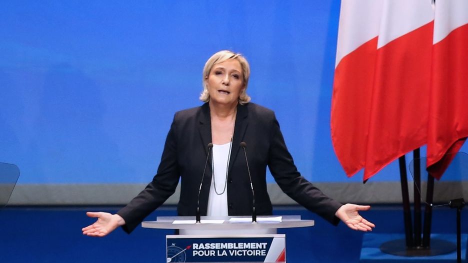Marine Le Pen wygłasza przemówienie podczas zjazdu Frontu Narodowego