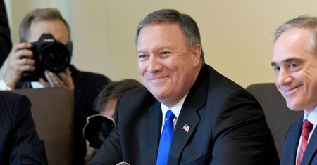 Korea Płn. produkuje materiały do bomb nuklearnych. Mike Pompeo zeznawał przed komisą