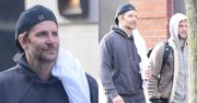 Zmęczony Bradley Cooper opuszcza siłownię w Nowym Jorku. Gwiazdor ćwiczył z kolegą z planu "Kac Vegas"