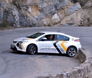 Ampera wygrywa Monte Carlo