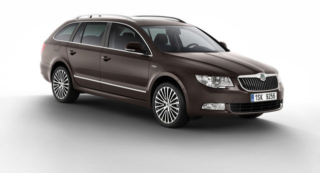 Luksusowa Skoda Superb Laurin & Klement