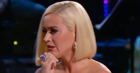 Katy Perry jak króliczek. Pokazała ciążowy brzuszek