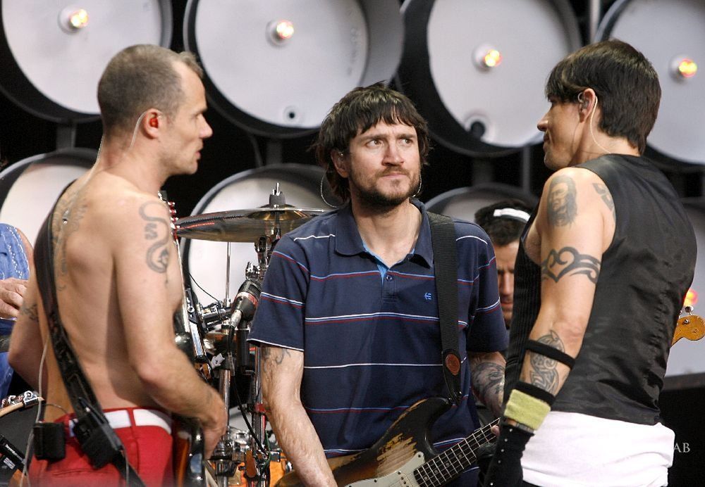 Wokalista Red Hot Chili Peppers w szpitalu. Co się stało?