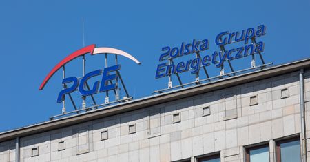 PGE ostrzega przed fałszywymi SMS-ami. Oszuści podszywają się pod giganta