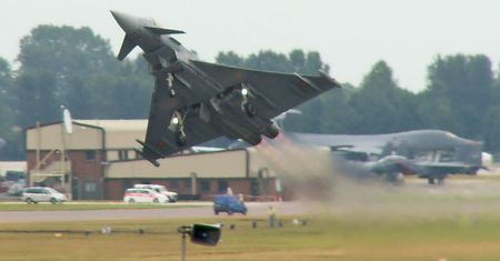 Niemcy chcą, by Eurofighter przenosił broń jądrową