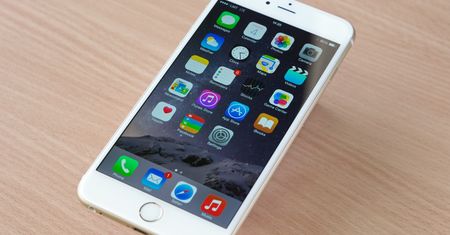 Nowe iPhone'y do naprawy. Irytująca przypadłość