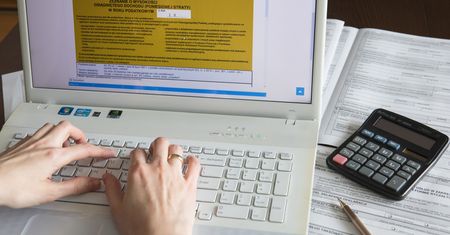 Rozliczenie roczne e-PIT z błędami. Kwoty podatku mogą się zmieniać z dnia na dzień
