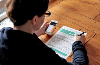 PIT: Zwolnienie z podatku do 26. roku życia nie dla wszystkich. Kto będzie musiał płacić PIT? Kiedy zmiany wejdą w życie?