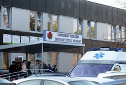 Koronawirus w Polsce. Izba przyjęć w szpitalu Banacha w Warszawie częściowo zamknięta