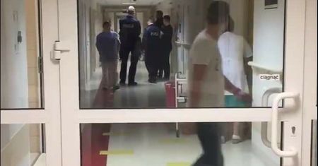 Policja nie pozwalała matce z noworodkiem opuścić Szpitala Bielańskiego
