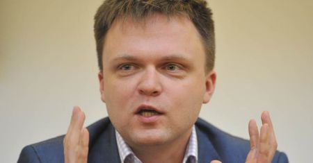 "Dla jednych jestem zakutą katolicką pałą, dla drugich zepsutym lewakiem" - szczera rozmowa z Szymonem Hołownią