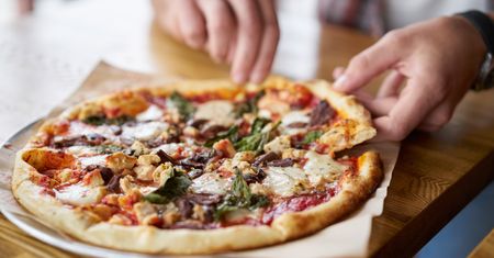 Pizza dodana do listy UNESCO. Od teraz jest niematerialnym dobrem kultury