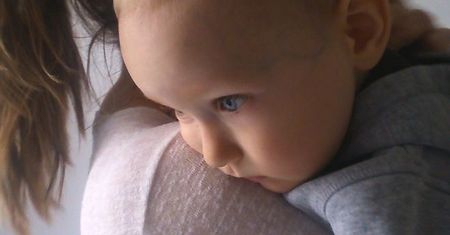 Diagnoza zwaliła ich z nóg. Zrobią wszystko, by ich synek nie został kaleką