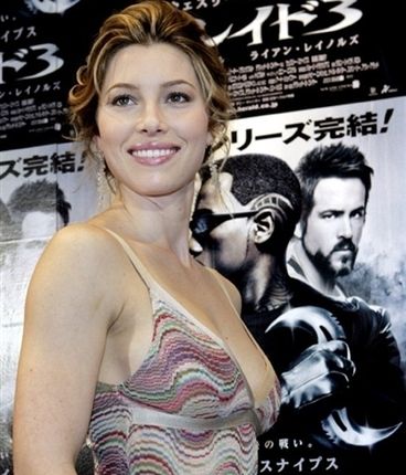 Timberlake woli Jessicę Biel od imprez
