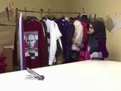 Rosyjska projektantka umieściła podobiznę Putina na hidżabie