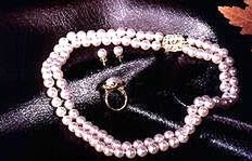 Biżuteria w stylu Coco Chanel