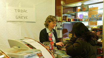 Właściciele koncesjonowanych sklepów tytoniowych protestują