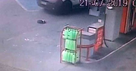Nowa Sól. Rozjechał psa. Bestialstwo na nagraniu ze stacji benzynowej