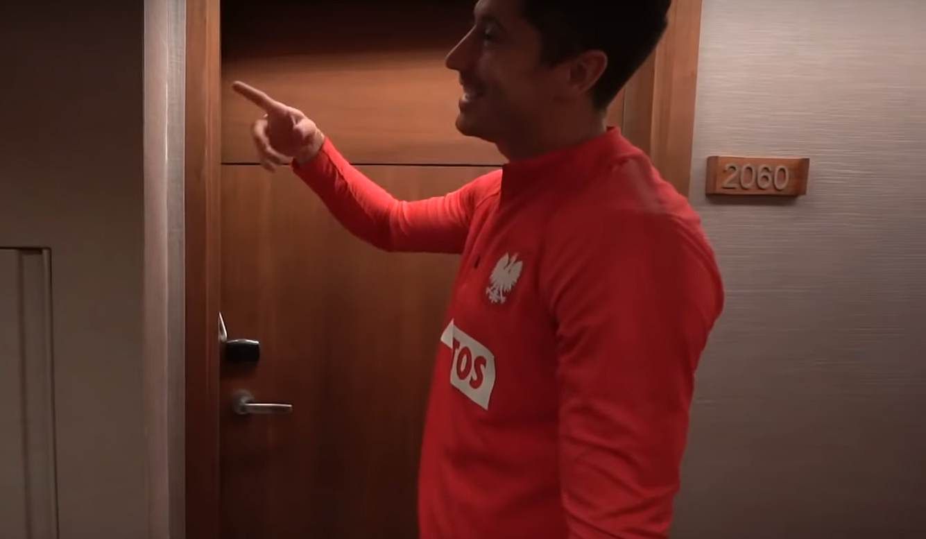 Rober Lewandowski śpiewa Wehikuł Czasu