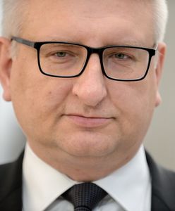 Emigrujemy częściej za rządów PiS niż za PO. Poseł Pięta zna odpowiedź. "Rośnie siła polskiej gospodarki"