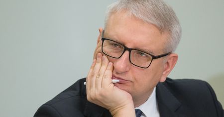 Niezwykły plan posła Stanisława Pięty. Tak chciał pozbyć się terrorystów z Europy