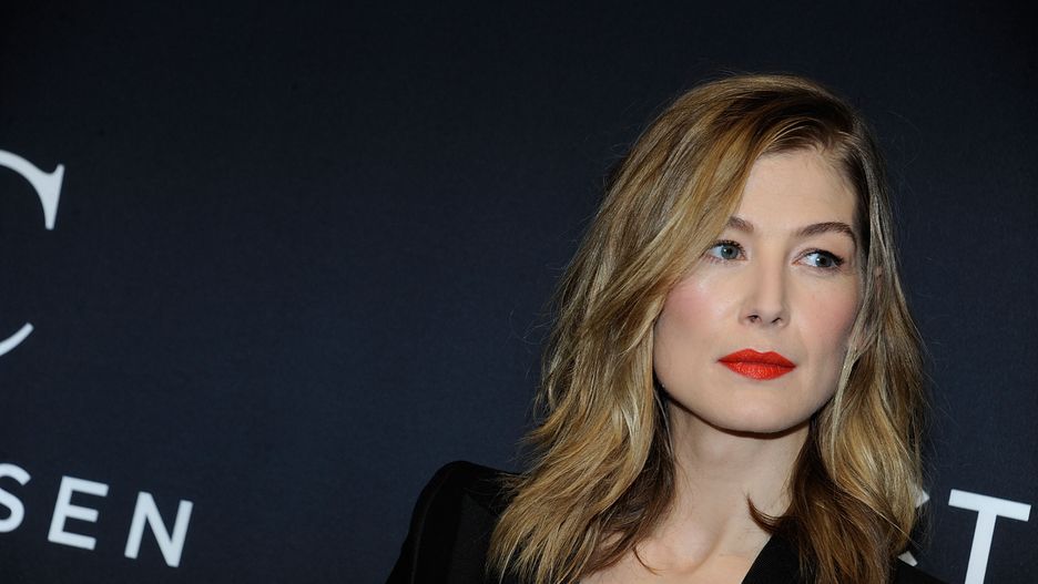 Rosamund Pike